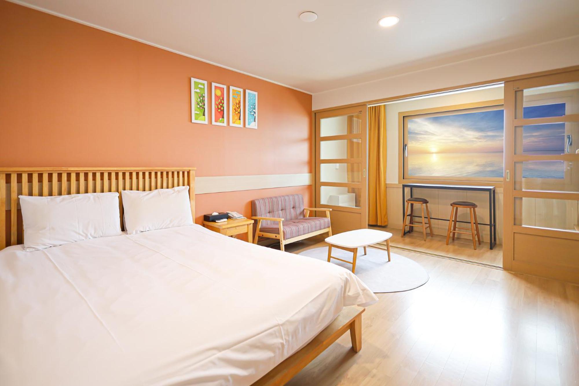 Fantastic Ocean View Sydney Hotel Чеджу Екстериор снимка