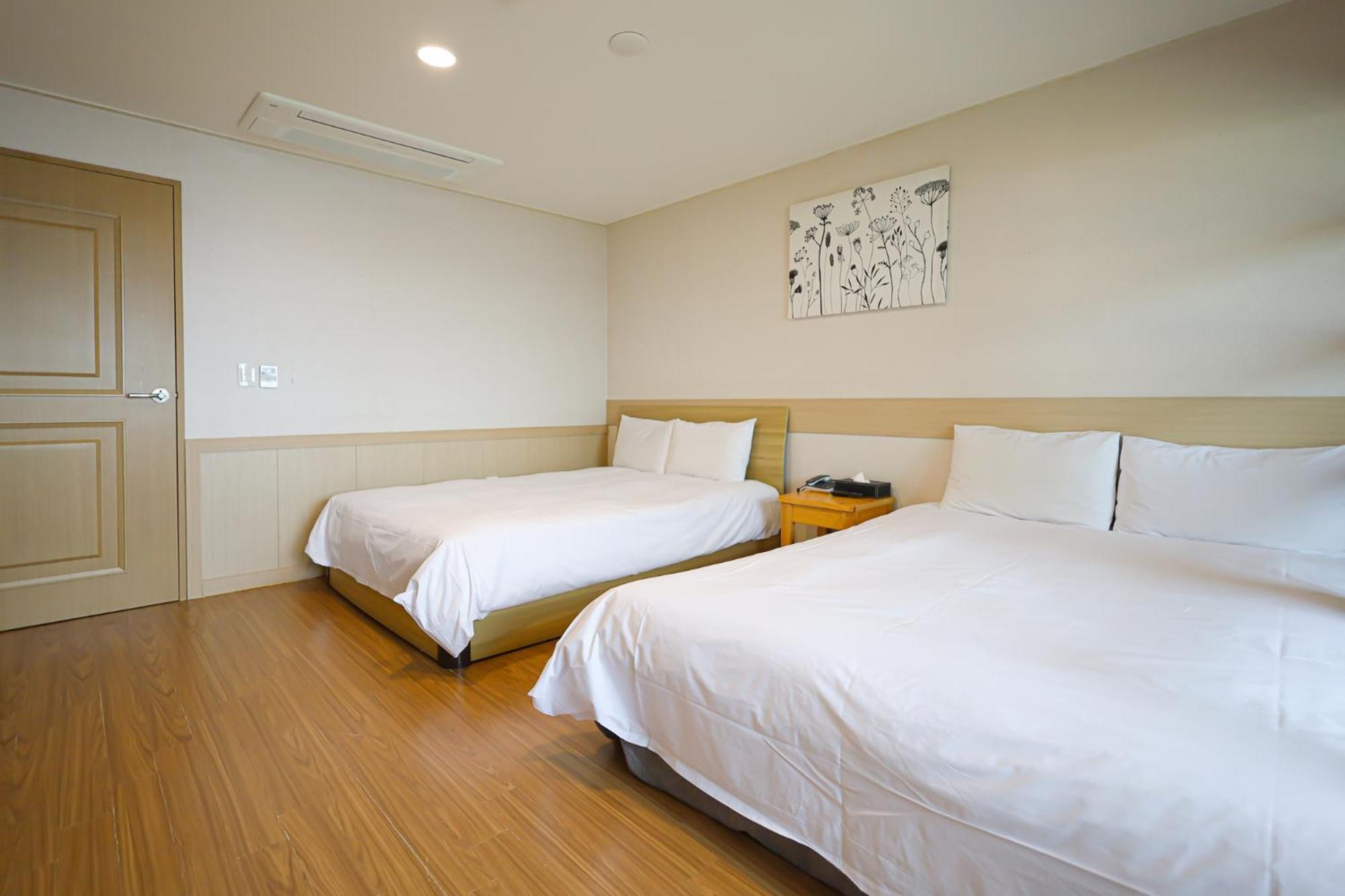 Fantastic Ocean View Sydney Hotel Чеджу Екстериор снимка