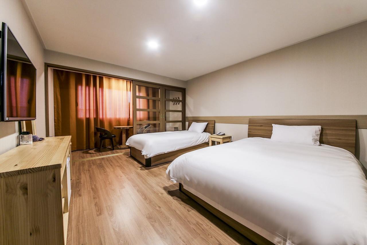 Fantastic Ocean View Sydney Hotel Чеджу Екстериор снимка