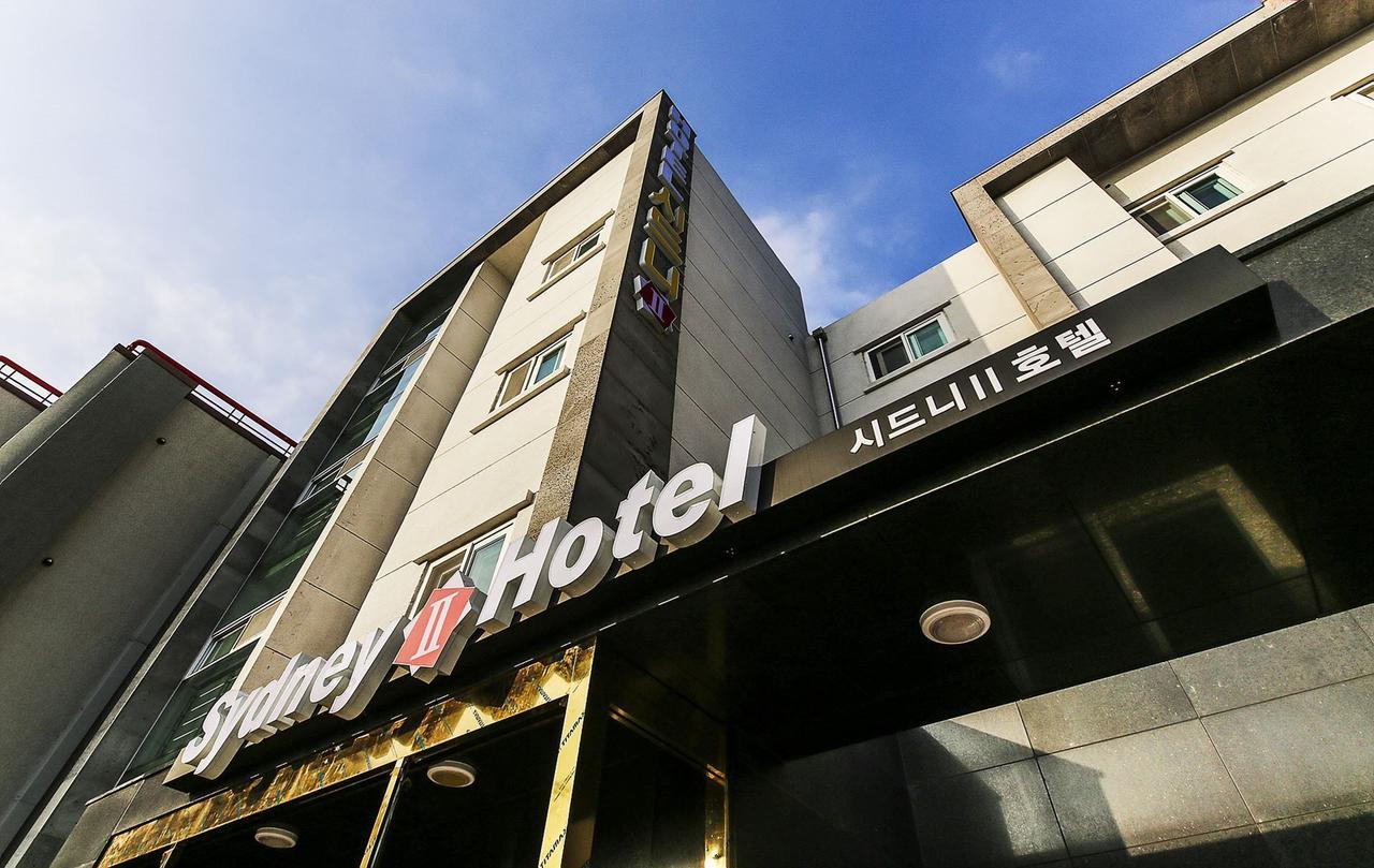 Fantastic Ocean View Sydney Hotel Чеджу Екстериор снимка